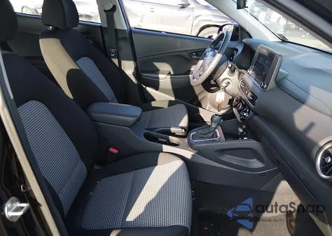 2022 Hyundai Kona Se z USA, uszkodzony, nr VIN KM8K2CABXNU819291